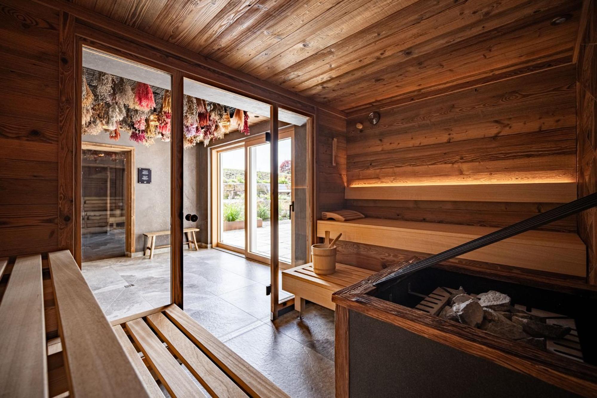Hotel Johanneshof オーバーシュタウフェン エクステリア 写真
