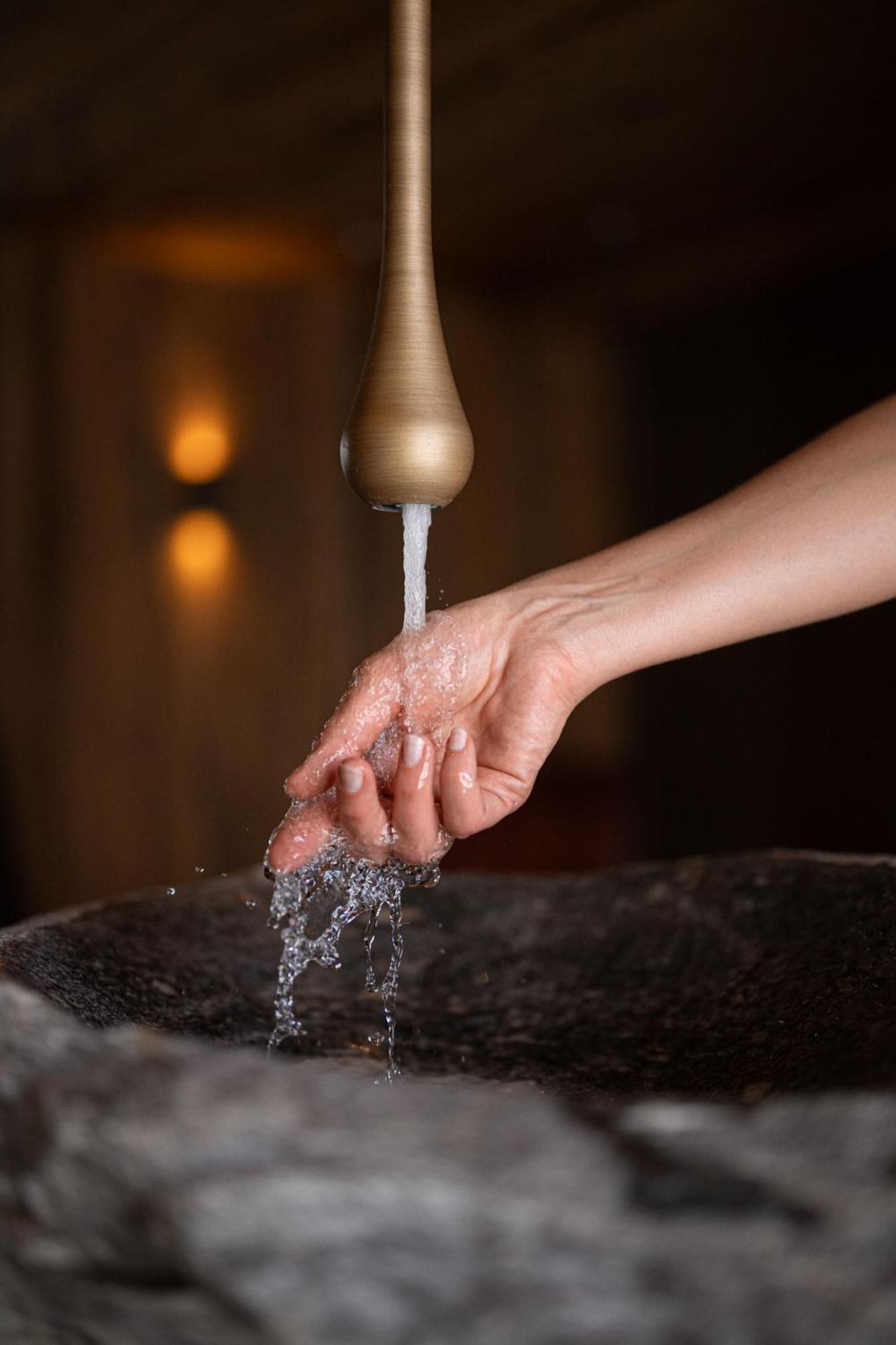 Hotel Johanneshof オーバーシュタウフェン エクステリア 写真